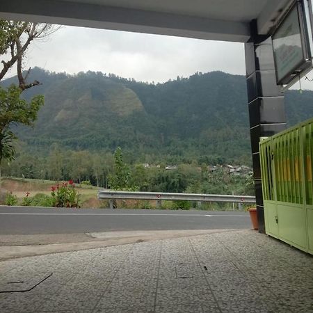 Aaa, Sukapura Guesthouse, Bromo Mountain View Triple A Tour, 3 Levels, Sukapura, Probolinggo, Additional Jeep Bromo Sunrise By Triple A Tour Lambangkuning Luaran gambar